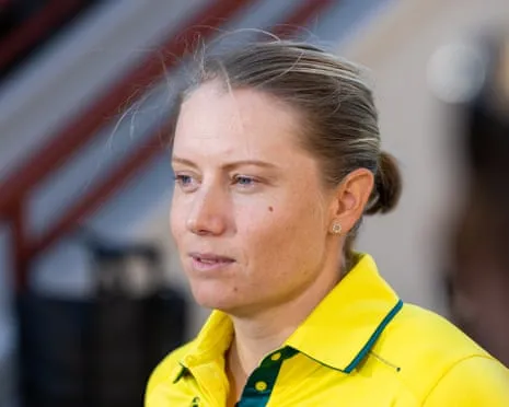 Australia's Women's Cricket Team Experiences Record 102-Run Loss to Indian Side