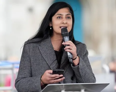 The Coventry South MP Seeks Advice From Defamation Lawyers After Row With Jeremy Corbyn Over Party Finances